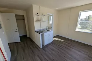 7743 Reading Rd, Cincinnati, OH 45237 - Photo 13