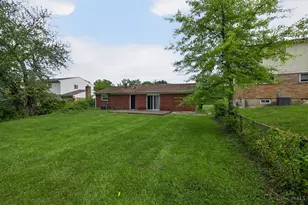 1331 Meredith Dr, Springfield Township, OH 45231 - Photo 29