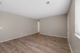 1331 Meredith Dr, Springfield Township, OH 45231 - Photo 9