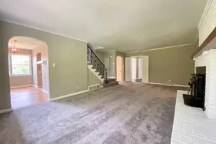 8525 Camargo Rd, Indian Hill, OH 45243 - Photo 5