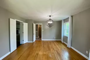 8525 Camargo Rd, Indian Hill, OH 45243 - Photo 13