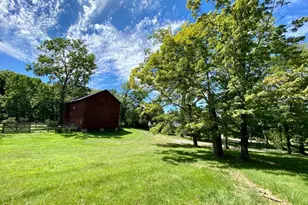 8525 Camargo Rd, Indian Hill, OH 45243 - Photo 49