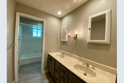 8525 Camargo Road, Indian Hill, OH 45243 - Photo 27
