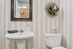 10857 Lake Thames Dr, Sycamore Township, OH 45242 - Photo 29
