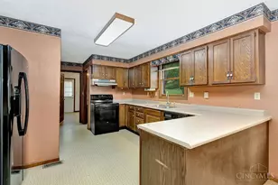 6895 Driftwood Ln, West Chester, OH 45241 - Photo 31