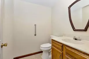 6895 Driftwood Ln, West Chester, OH 45241 - Photo 25