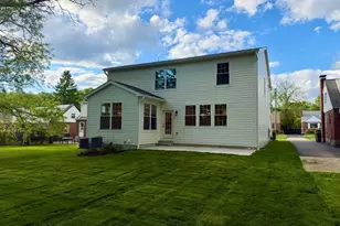 7807 Dee St, Madeira, OH 45243 - Photo 3