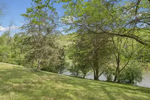 6021 St Rt 221, Lewis Township, OH 45121 - Photo 15