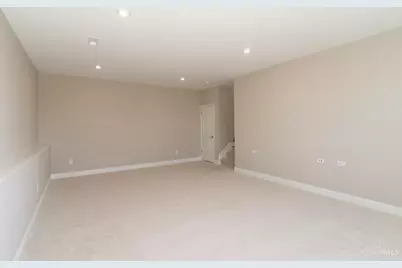 6977 Carlinridge Lane, Green Township, OH 45248 - Photo 17
