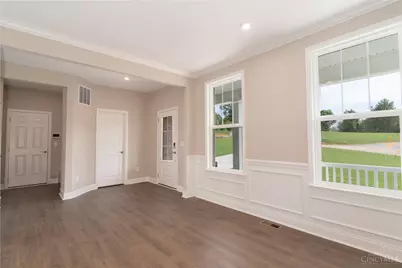 6977 Carlinridge Lane, Green Township, OH 45248 - Photo 5