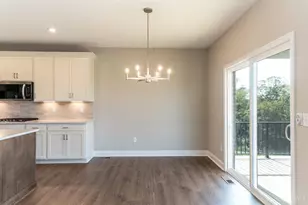 6977 Carlinridge Ln, Green Township, OH 45248 - Photo 15