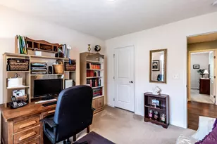 1914 Meadowsweet Dr, Turtle Creek Township, OH 45036 - Photo 25