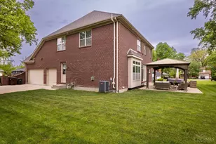 7953 Huntersknoll Ct, Montgomery, OH 45242 - Photo 43