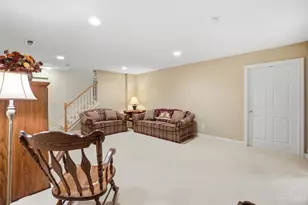 8072 Carnaby Ln, Sycamore Township, OH 45249 - Photo 47