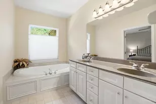 8072 Carnaby Ln, Sycamore Township, OH 45249 - Photo 31