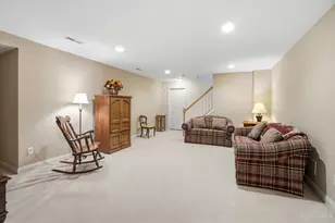 8072 Carnaby Ln, Sycamore Township, OH 45249 - Photo 45