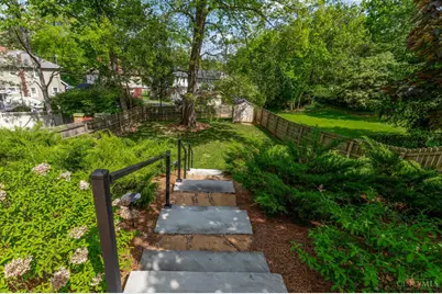 1128 Paxton Avenue, Cincinnati, OH 45208 - Photo 47