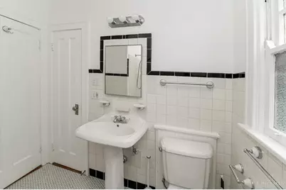 1128 Paxton Avenue, Cincinnati, OH 45208 - Photo 21