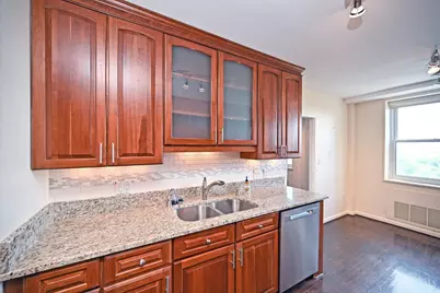 2444 Madison Road #1410, Cincinnati, OH 45208 - Photo 15