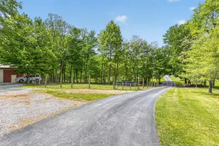 2954 Clermont County Farms Rd, Franklin Township, OH 45106 - Photo 17