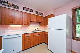 8422 Chesswood Dr, Colerain Township, OH 45239 - Photo 5