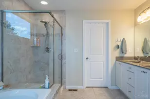 1331 Peregrine Way, Hamilton, OH 45013 - Photo 21