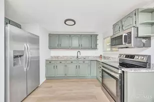 3529 Waterbury Dr, Kettering, OH 45439 - Photo 11
