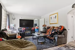 781 Clanora Dr, Cincinnati, OH 45205 - Photo 7
