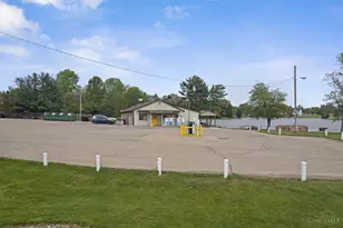 922 Lorelei Dr, Perry Township, OH 45118 - Photo 27