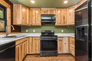 922 Lorelei Dr, Perry Township, OH 45118 - Photo 5