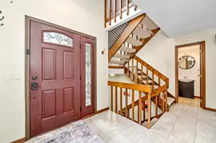7652 Terraqua Dr, West Chester, OH 45241 - Photo 5