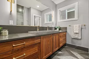 436 Boal St, Cincinnati, OH 45202 - Photo 13