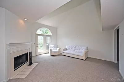 1033 Wittshire Circle, Anderson Township, OH 45255 - Photo 7