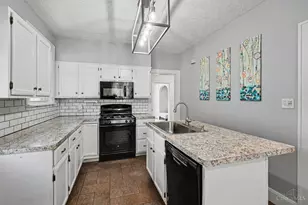3231 E Darwin Ave, Cincinnati, OH 45211 - Photo 5