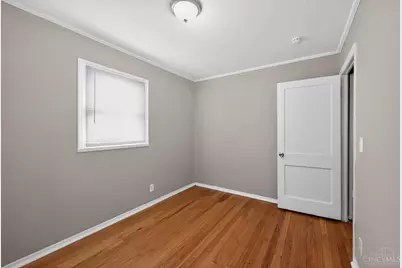 1923 Ashbrook Drive, Cincinnati, OH 45238 - Photo 11