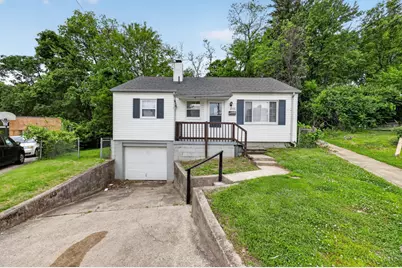 1923 Ashbrook Drive, Cincinnati, OH 45238 - Photo 7