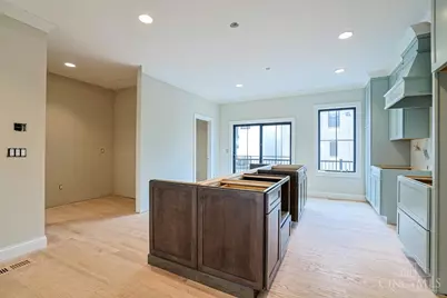 4236 Parkview Drive, Blue Ash, OH 45242 - Photo 5