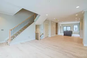 4236 Parkview Dr, Blue Ash, OH 45242 - Photo 11