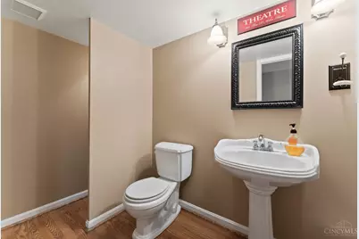 8586 Sunmont Drive, Anderson Township, OH 45255 - Photo 25