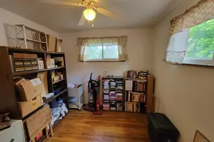 306 Forestwood Dr, Springfield Township, OH 45216 - Photo 7