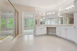 11063 Grandstone Ln, Montgomery, OH 45249 - Photo 19
