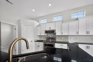 6741 Adena Cir, Hamilton Township, OH 45039 - Photo 5