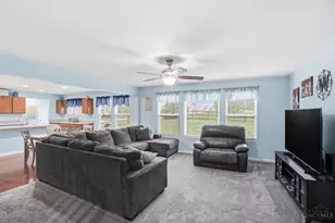 5230 Crested Owl Ct, Hamilton Township, OH 45152 - Photo 7