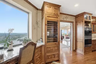 1201 Edgecliff Pl, Cincinnati, OH 45206 - Photo 27