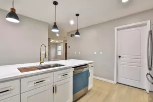 7447 Muchmore Close, Columbia Township, OH 45243 - Photo 15