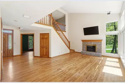 8082 Kingfisher Lane, West Chester, OH 45069 - Photo 3
