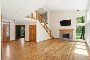 8082 Kingfisher Ln, West Chester, OH 45069 - Photo 3