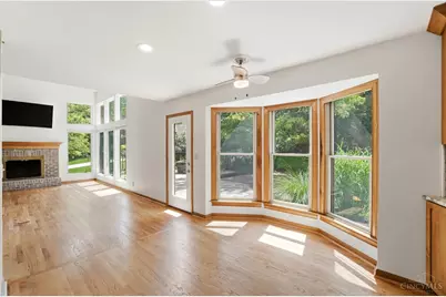 8082 Kingfisher Lane, West Chester, OH 45069 - Photo 5