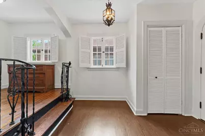 1718 Bella Vista Street, Cincinnati, OH 45237 - Photo 9