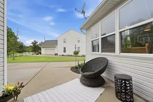 1447 Stableview Cir, Hamilton Township, OH 45039 - Photo 35